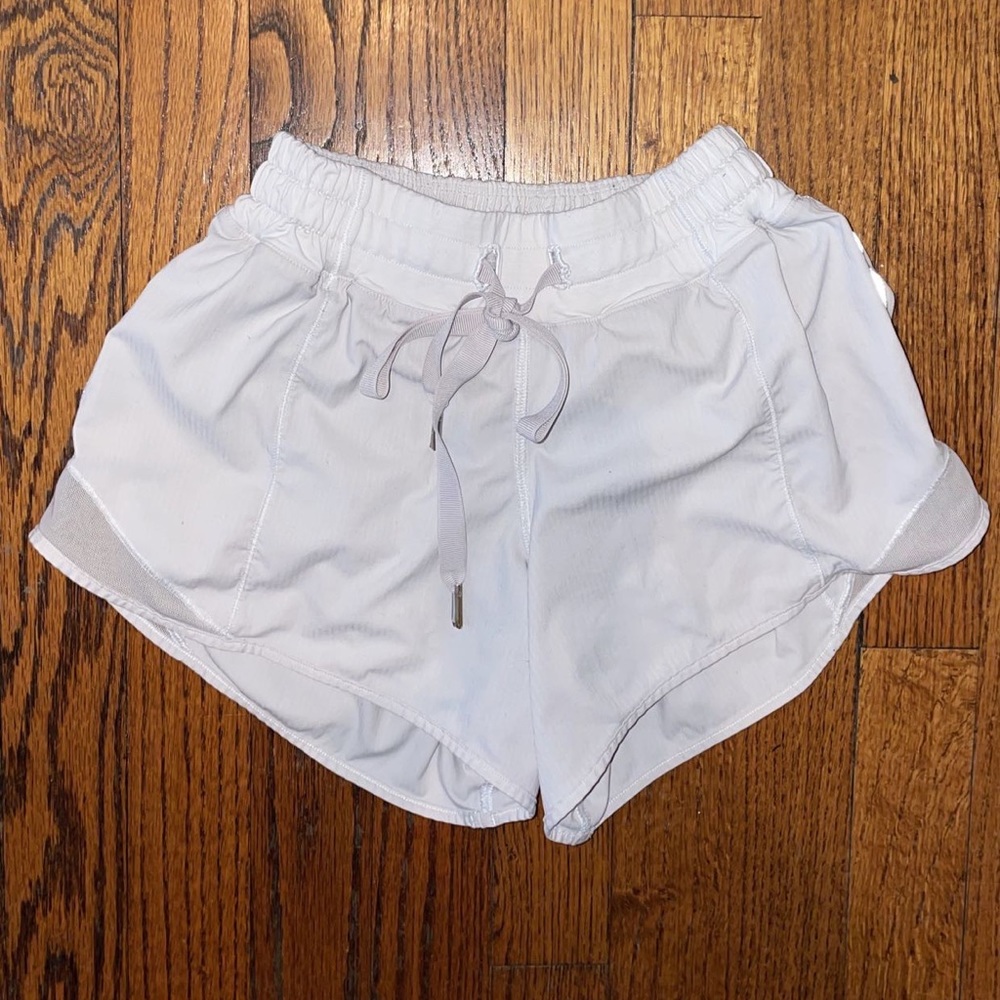 white lulu lemon shorts